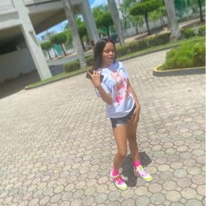 Meet your Posher, Danacca